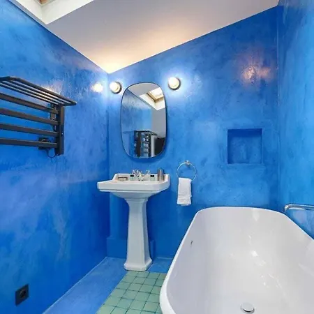 Apartman Les Halles - Luxurious & Colorful 4bd For 16 Guest *