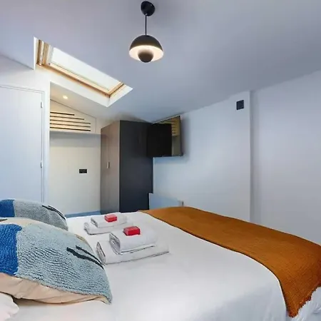 公寓 Les Halles - Luxurious & Colorful 4bd For 16 Guest *