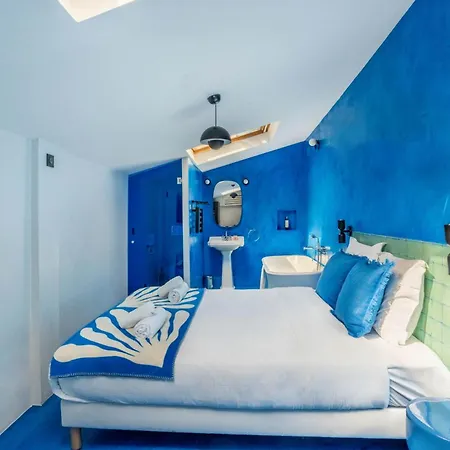 Les Halles - Luxurious & Colorful 5bd For 16 Guest *