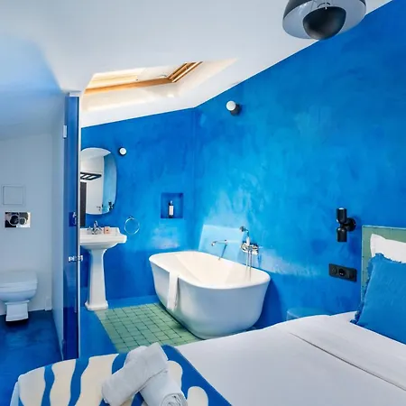 Les Halles - Luxurious & Colorful 5bd For 16 Guest Paris