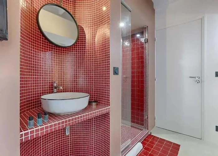 شقة Les Halles - Luxurious & Colorful 4bd For 16 Guest