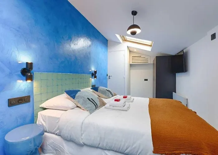 Les Halles - Luxurious & Colorful 4bd For 16 Guest شقة *