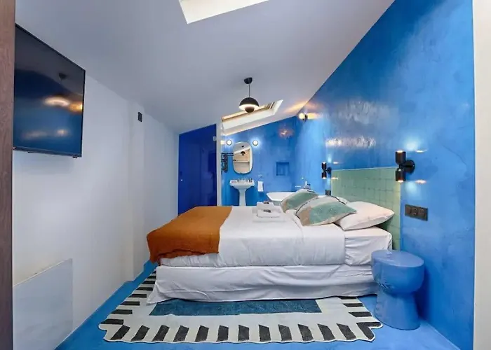 شقة Les Halles - Luxurious & Colorful 4bd For 16 Guest