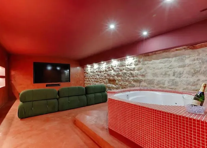Les Halles - Luxurious & Colorful 4bd For 16 Guest باريس